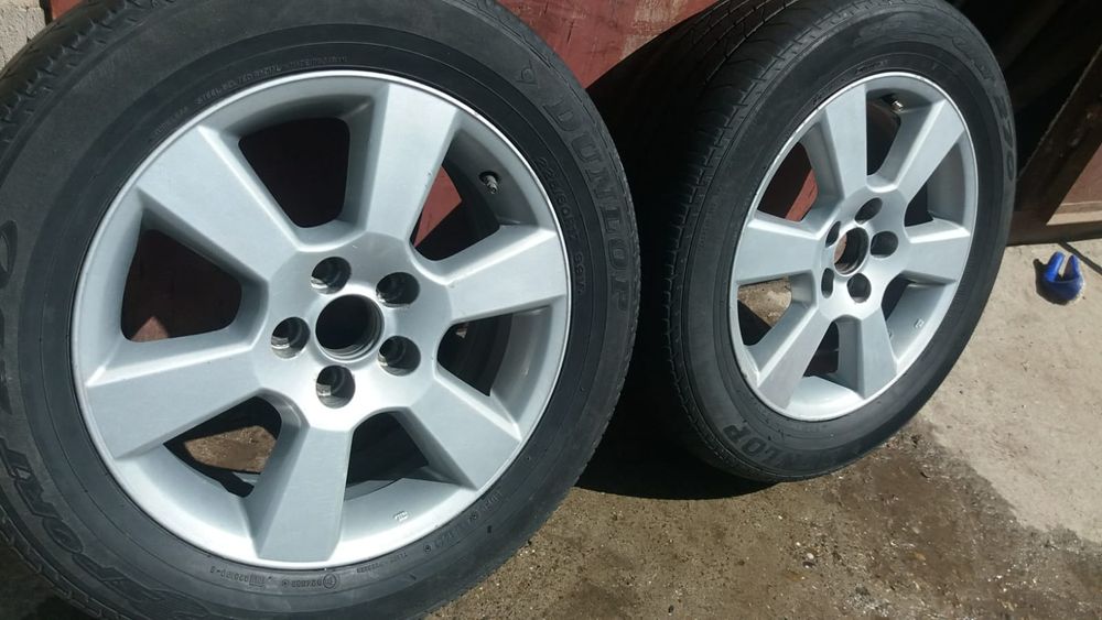 Продам оригинальные диски с шинами на LEXUS RX300 R17
LEXUS RX300 R