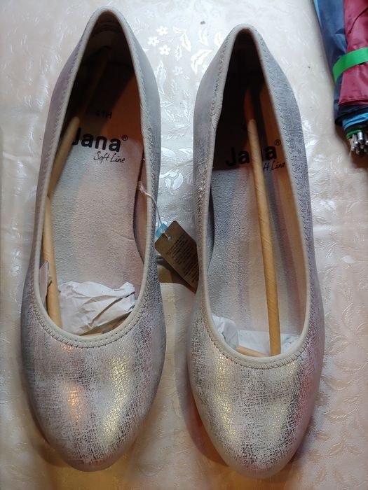 Vand pantofi dama noi, mar. 40-41