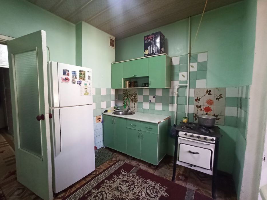 Продаётся 3 комнатная квартира в районе 5/1