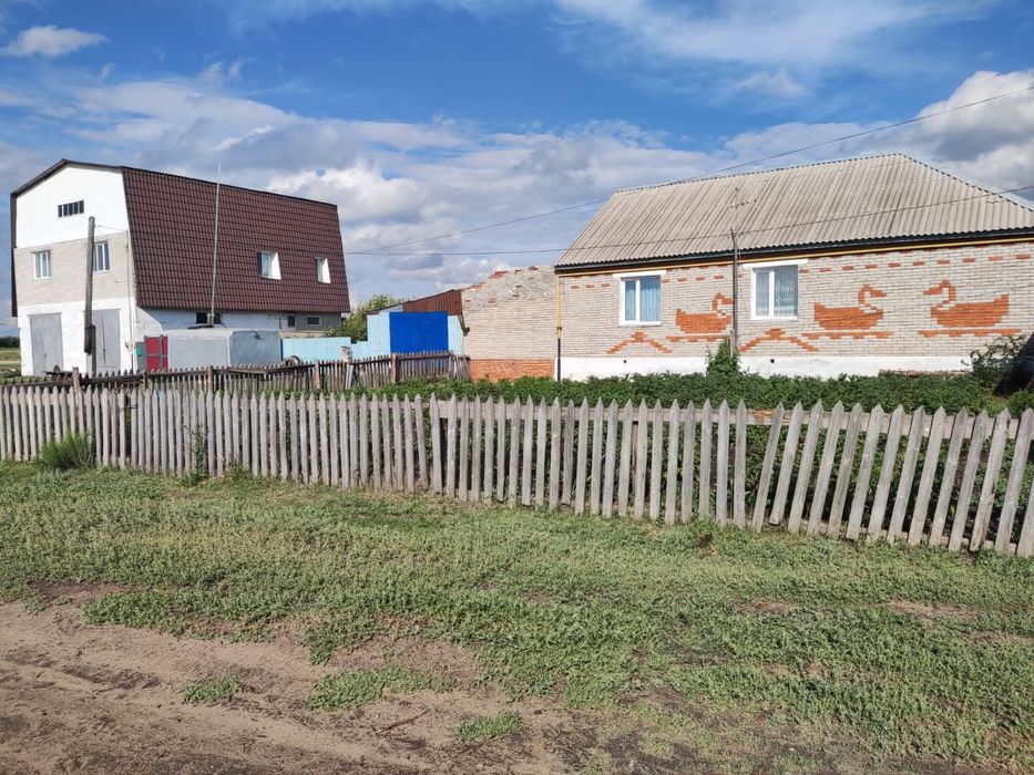 Дом в поселке Казахстанец