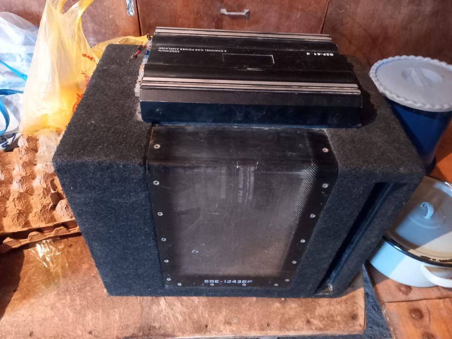 Сабвуфер ALPINE .