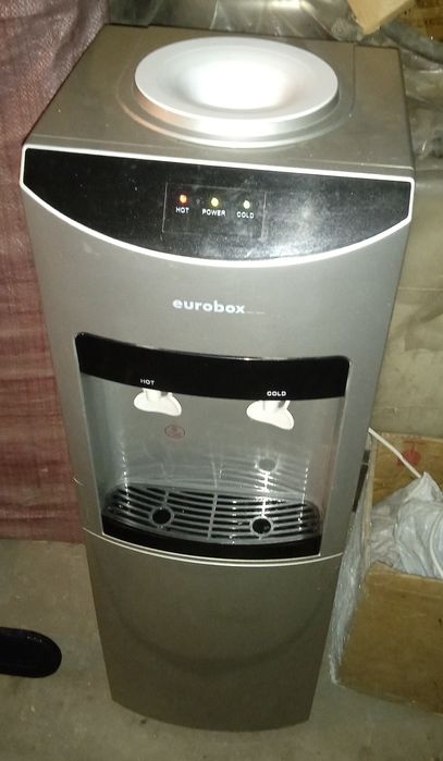 Диспенсер Eurobox