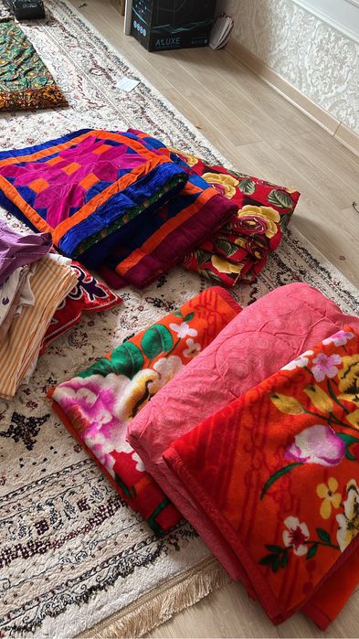 Одеяла матрасы продам