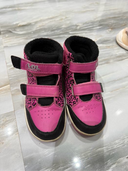 Детская обувь на девочку