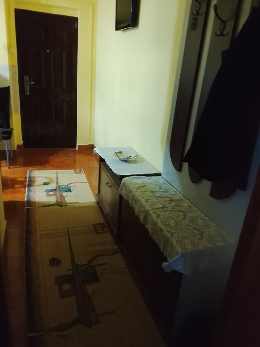 Vand sau schimb apartament 2 Camere