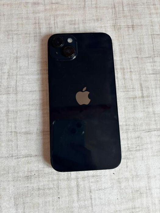 Продам телефон Айфон 14+