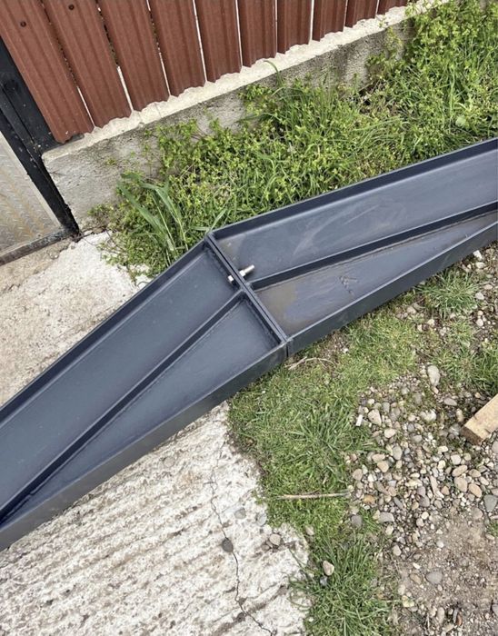 Vand si fac hale structuri metalice