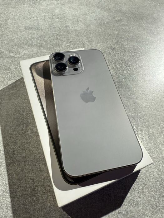 Iphone 15 Pro Max 256 GB Sotilad