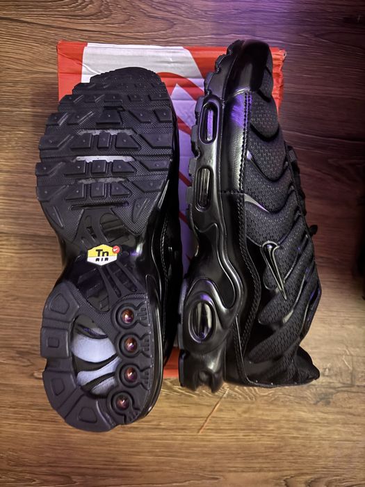 Nike TN  black colorway