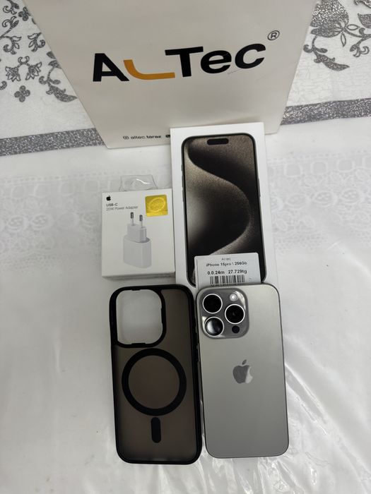 Срочно Iphone 15 pro 256gb