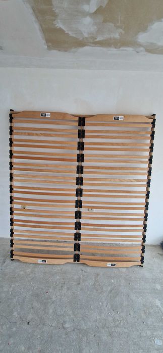 Легло и подматрачна рамка