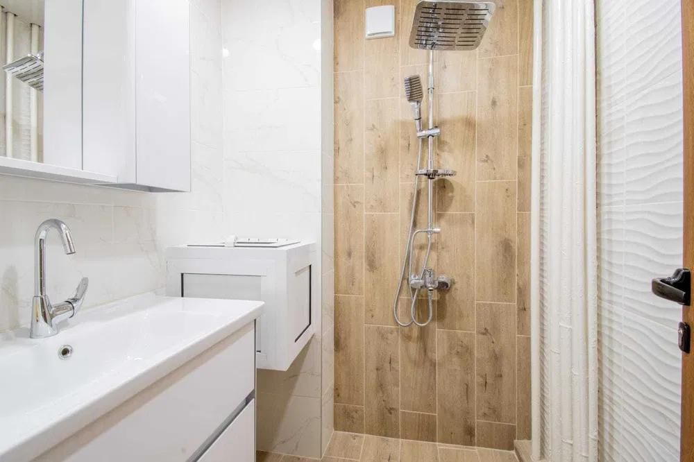 Дава се под наем Двустаен апартамент в София, Център - 84 кв.м за 650 € - Снимка #4