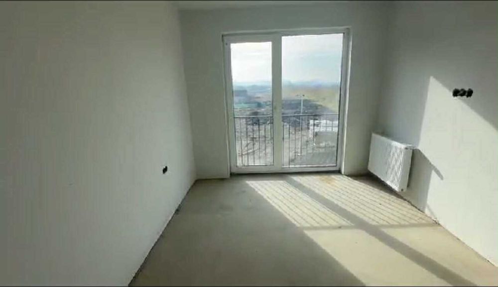 Vând sau schimb apartament nou, situat la etajul 1, Ludus