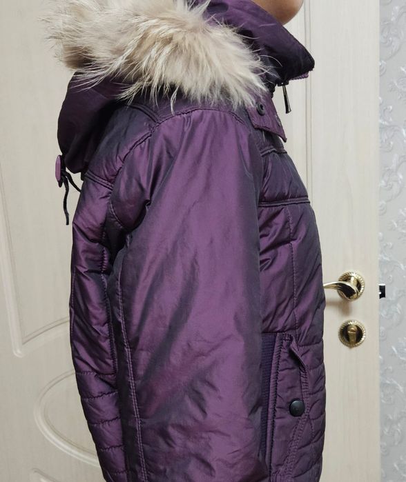 Продаю куртку. Весна теплая