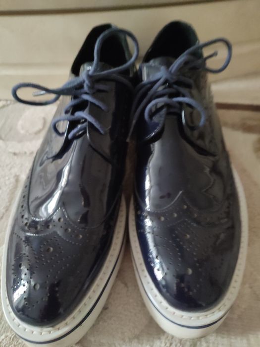 Продам женские туфли, размер 38