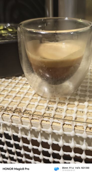 Nespresso Coffe Machine typ9737