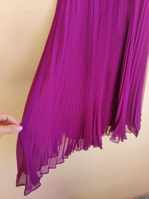 Rochie plisata cu bretele funtite