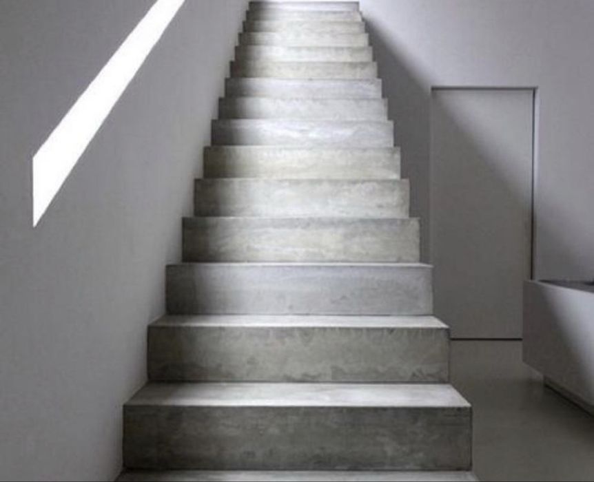 Лестница бетонная