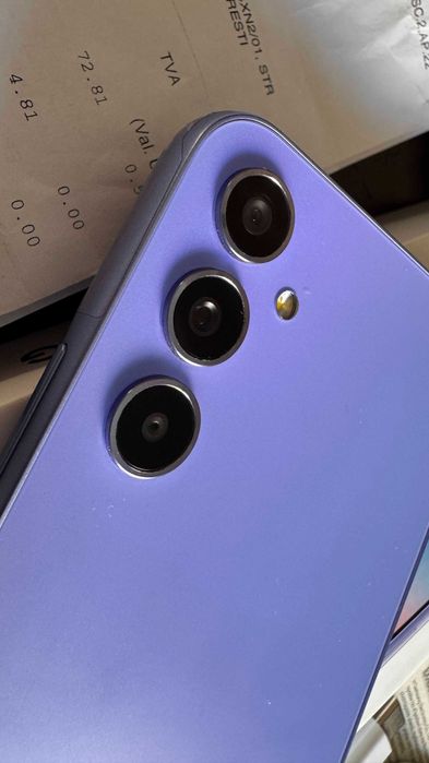 Samsung galaxy A34 5G cu 128gb spatiu, ca nou, stare impecabila, mov