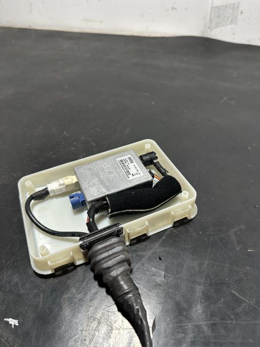 Modul interfata USB BMW Seria 3 E90 E91 X5 E70 E60 E61 | 9123739