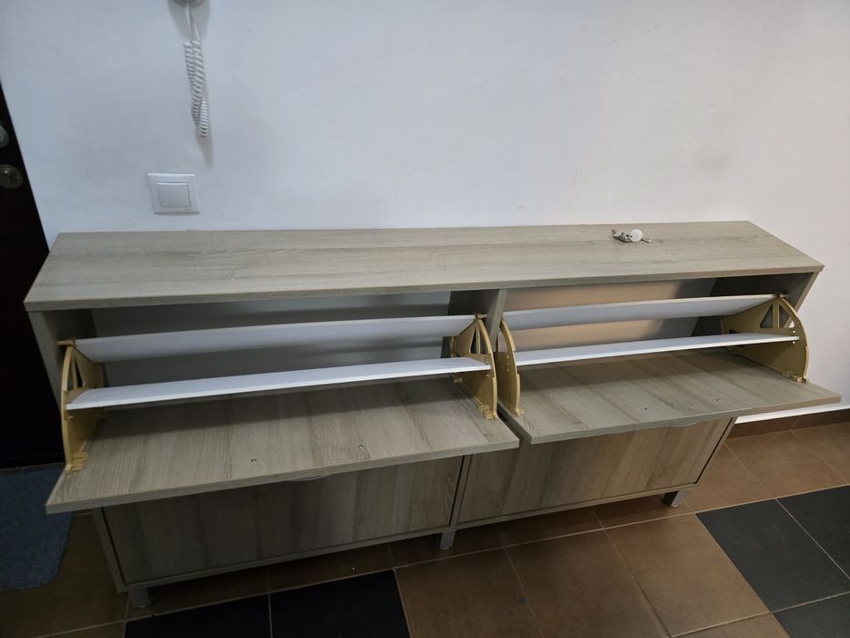 Cuier si mobilier hol