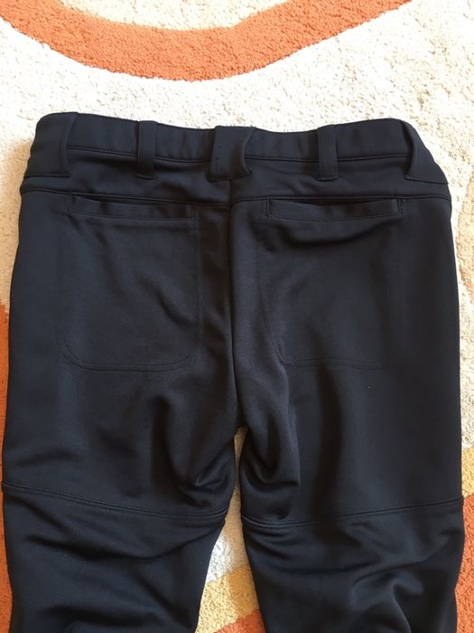 Спортно долнище Under Armour