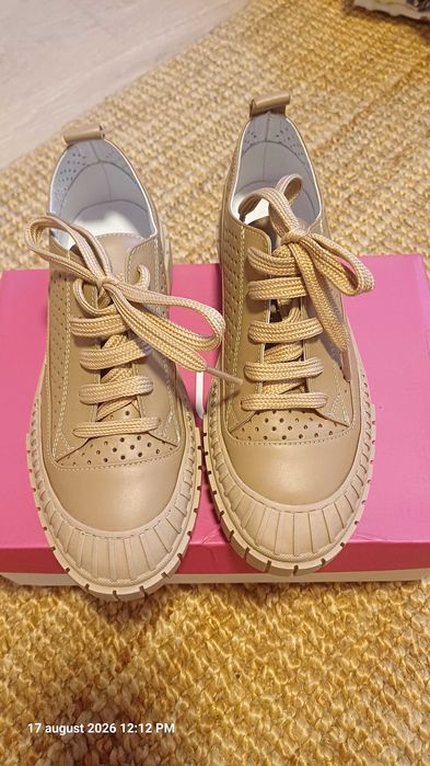Pantofi piele beji marimea 38