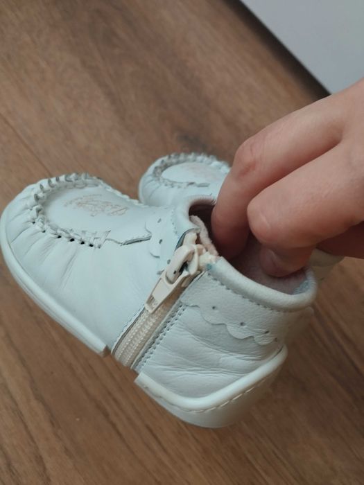 Бебешки буйки Беко - естествена кожа, номер 19