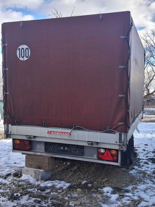 Remorcă de vânzare