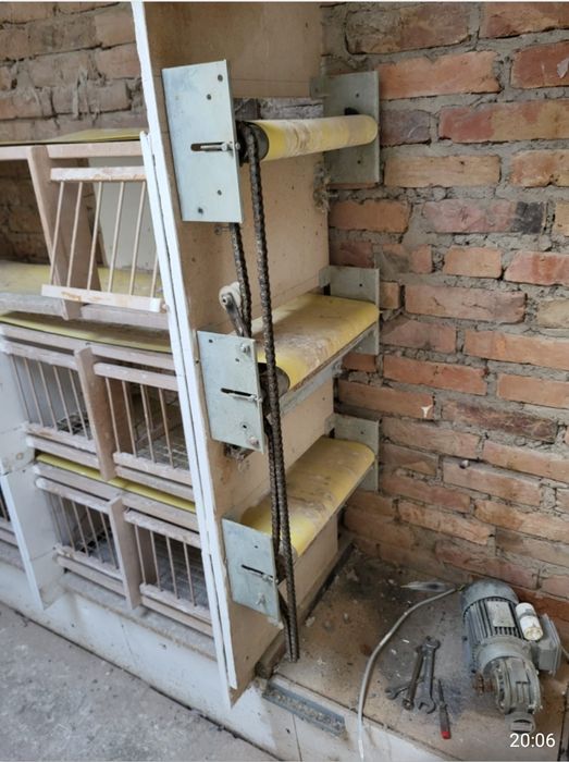 Boxe pentru porumbei cu bandă