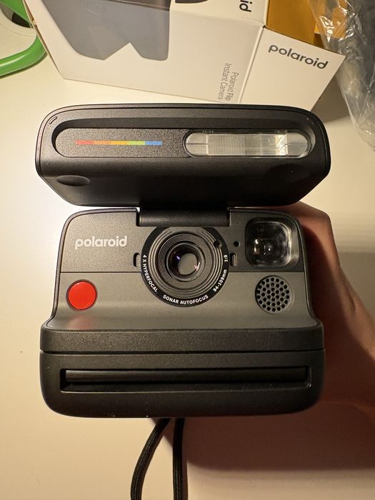 Polaroid flip instant camera