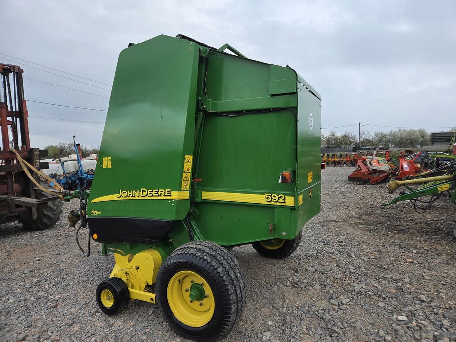 Presa Balotat John Deere 592
