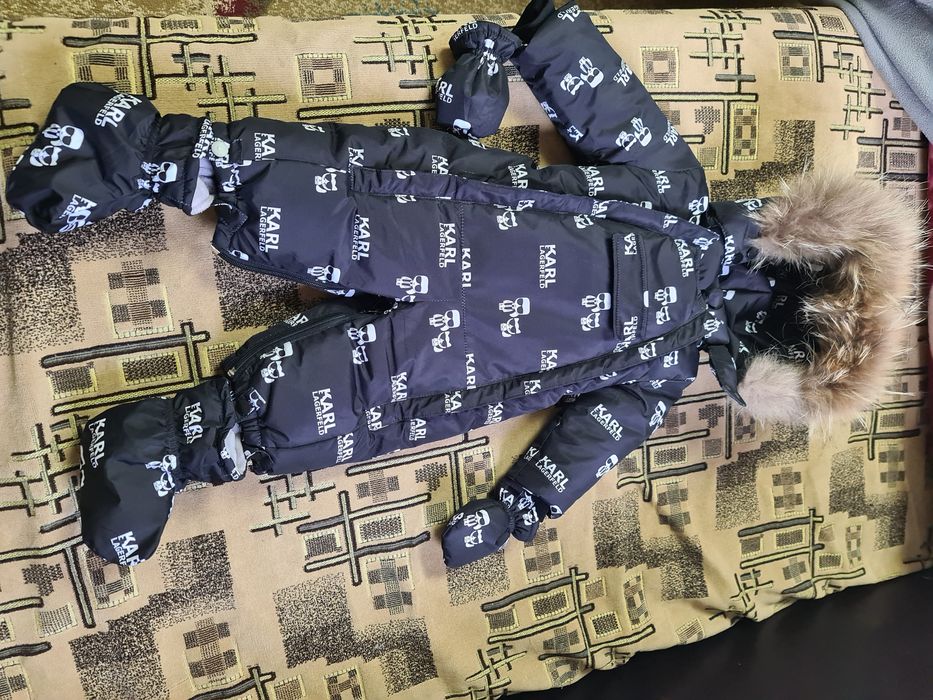 Продам комбинезон зимний для мальчика