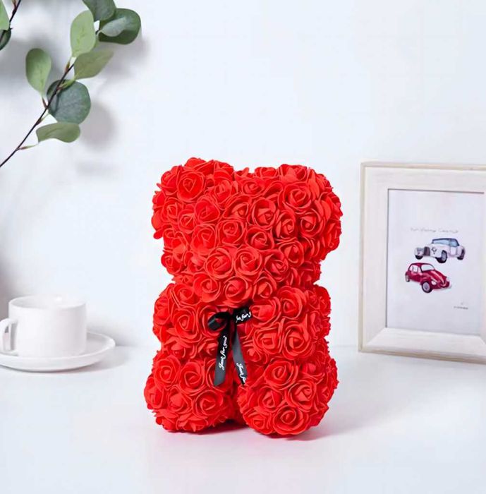 Плюшено мече с LED рози - подарък за мама, момиче, баба