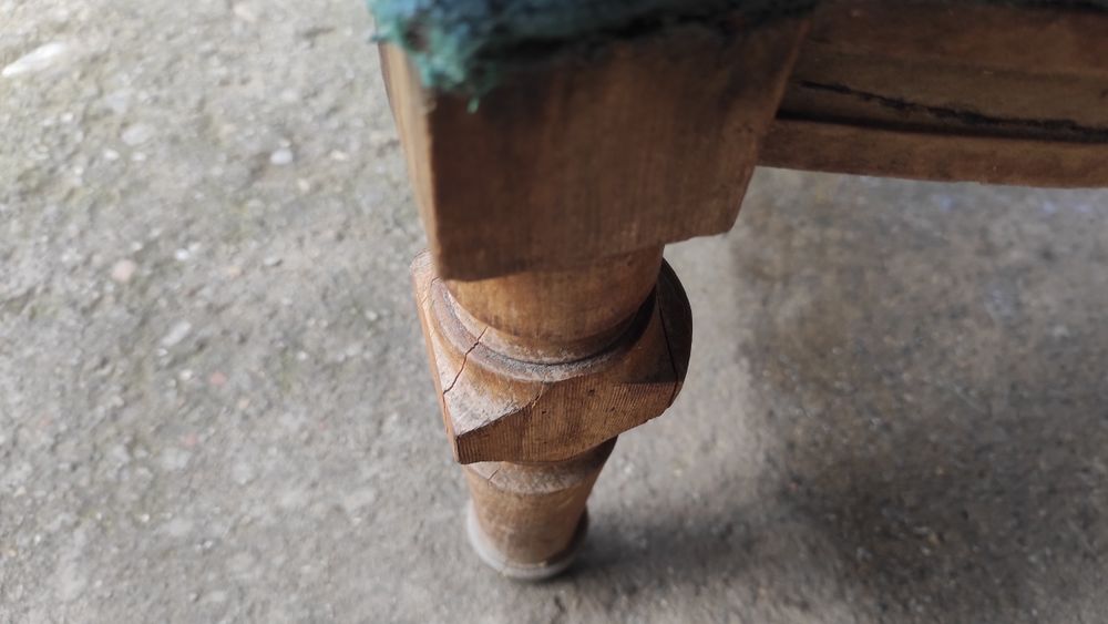 Fotoliu vintage, foarte vechi