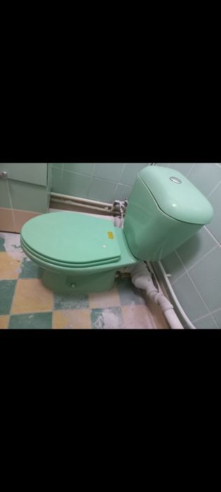 Раковина с унитазом