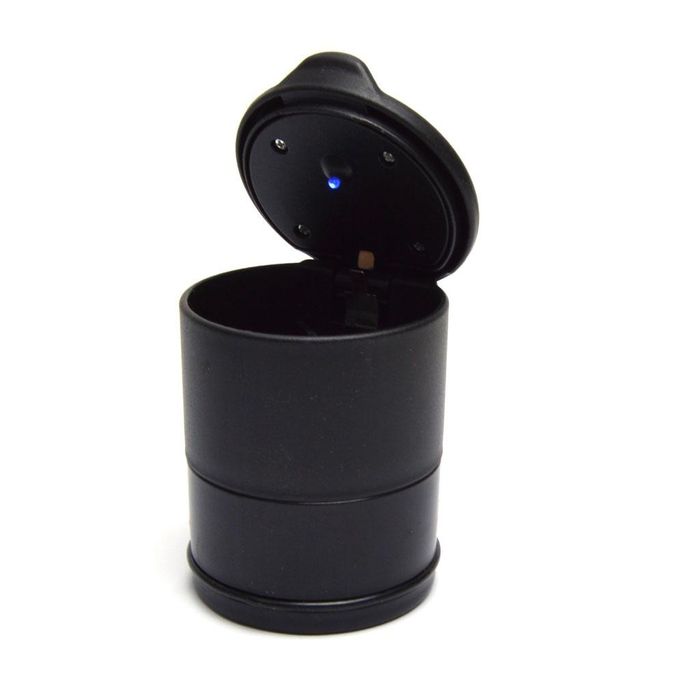 Пепелник за кола с капаче черно удобно практично за всеки автомобил