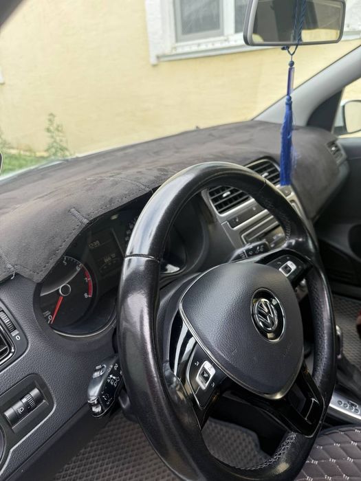 Продается машина в отличном состоянии! Владелец один(девушка)