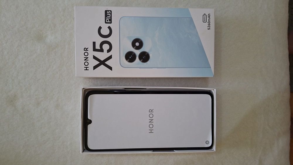 Telefon Honor X 5 plus