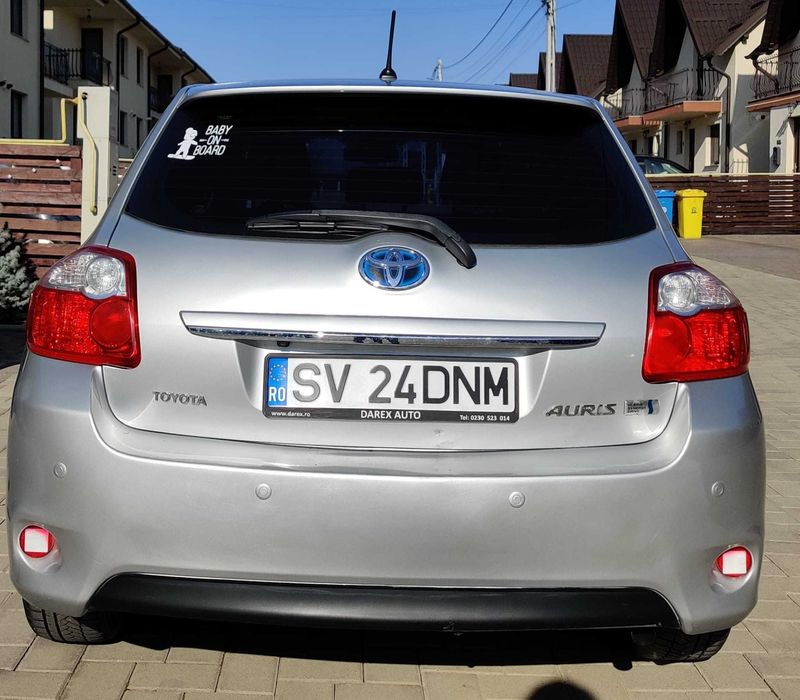 Toyota Auris 2011 – Full options – Consum mic – Foarte fiabilă