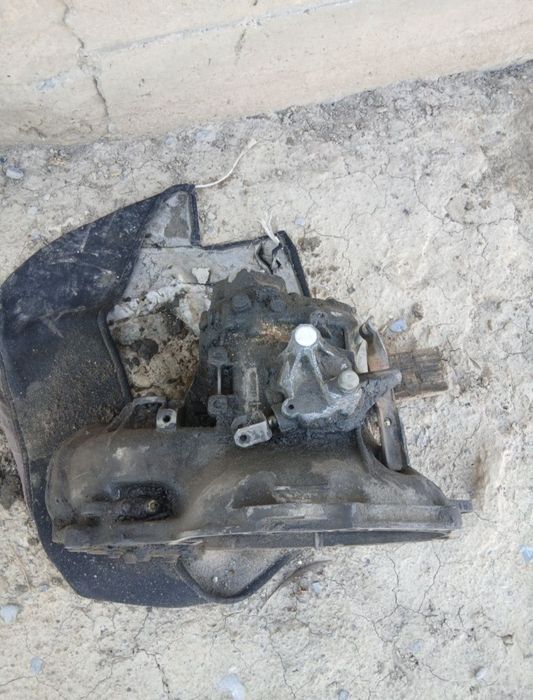 Коробка передач на Opel Vectra