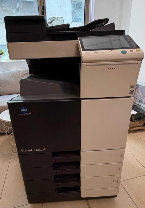 Copiator Konica Minolta C284E