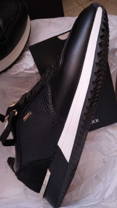 Mexx сникърси 39 номер