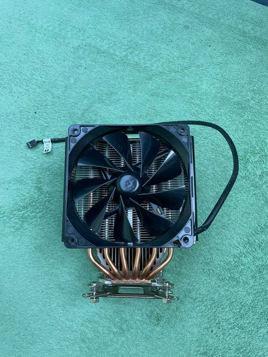Компютърен процесор, охлаждане и захранване + Комп. кутия - подарък