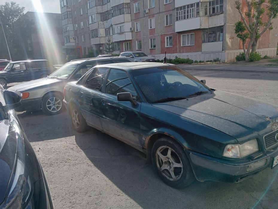 Продам Ауди 80 в4