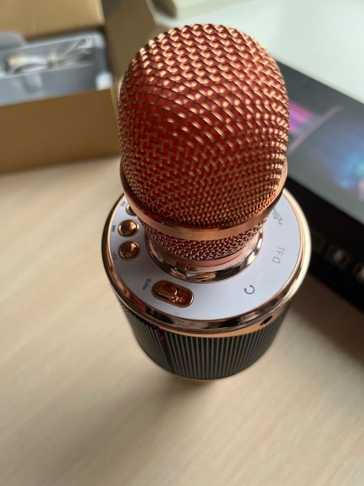 Продам наушники, микрофон