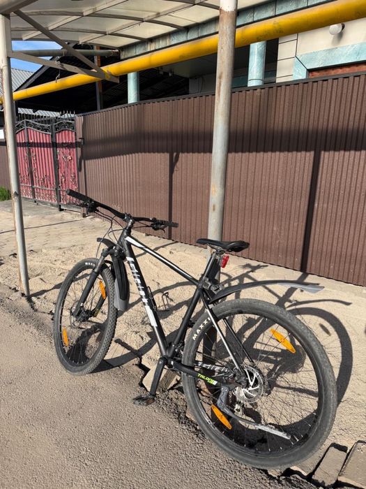 Велосипед GIANT