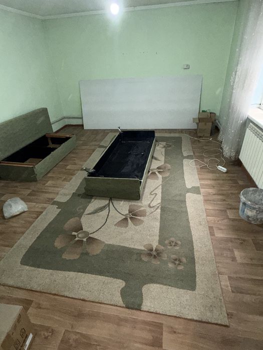 Продам ковер целый