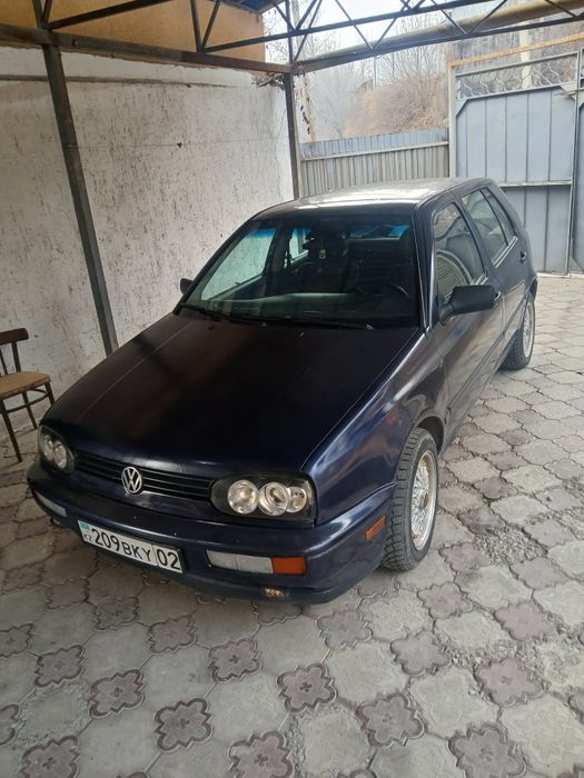 Продам Volkswagen Golf