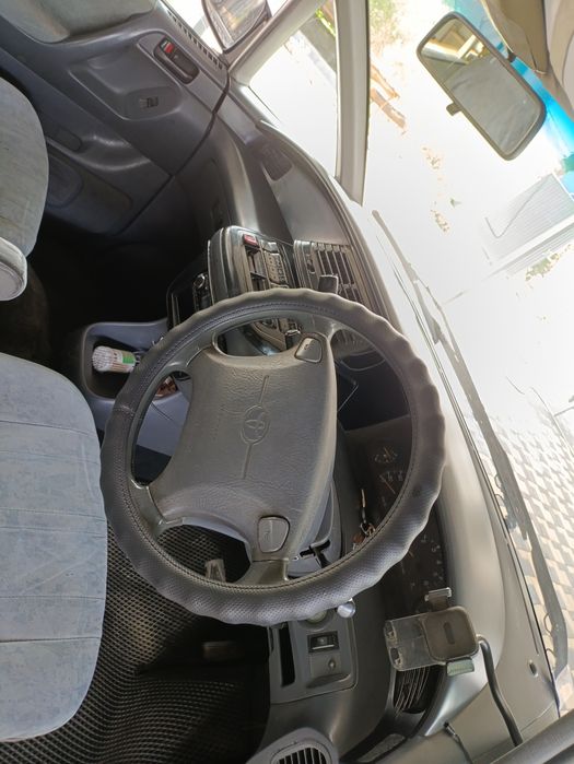 Toyota Estima emina
